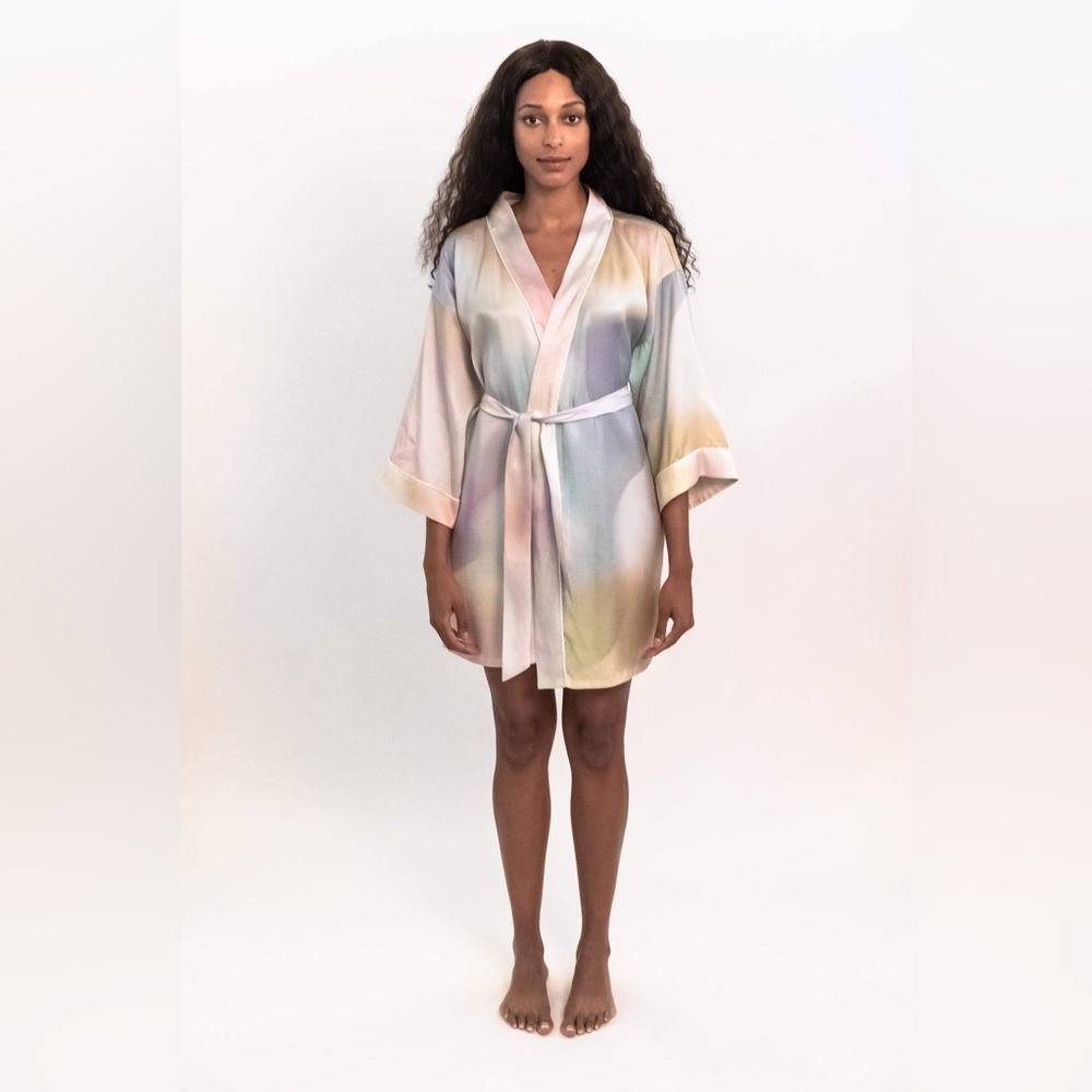 Laze Robe in Dawn by Untitled in Motion